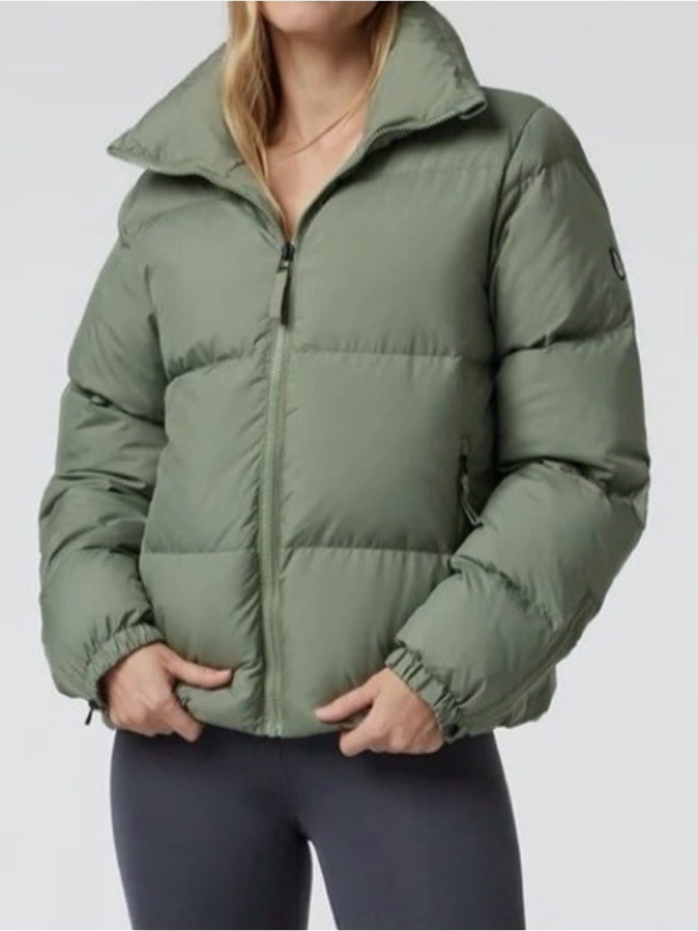 Vuori Hillside Down Jacket - Laurel - Picture 2 of 6